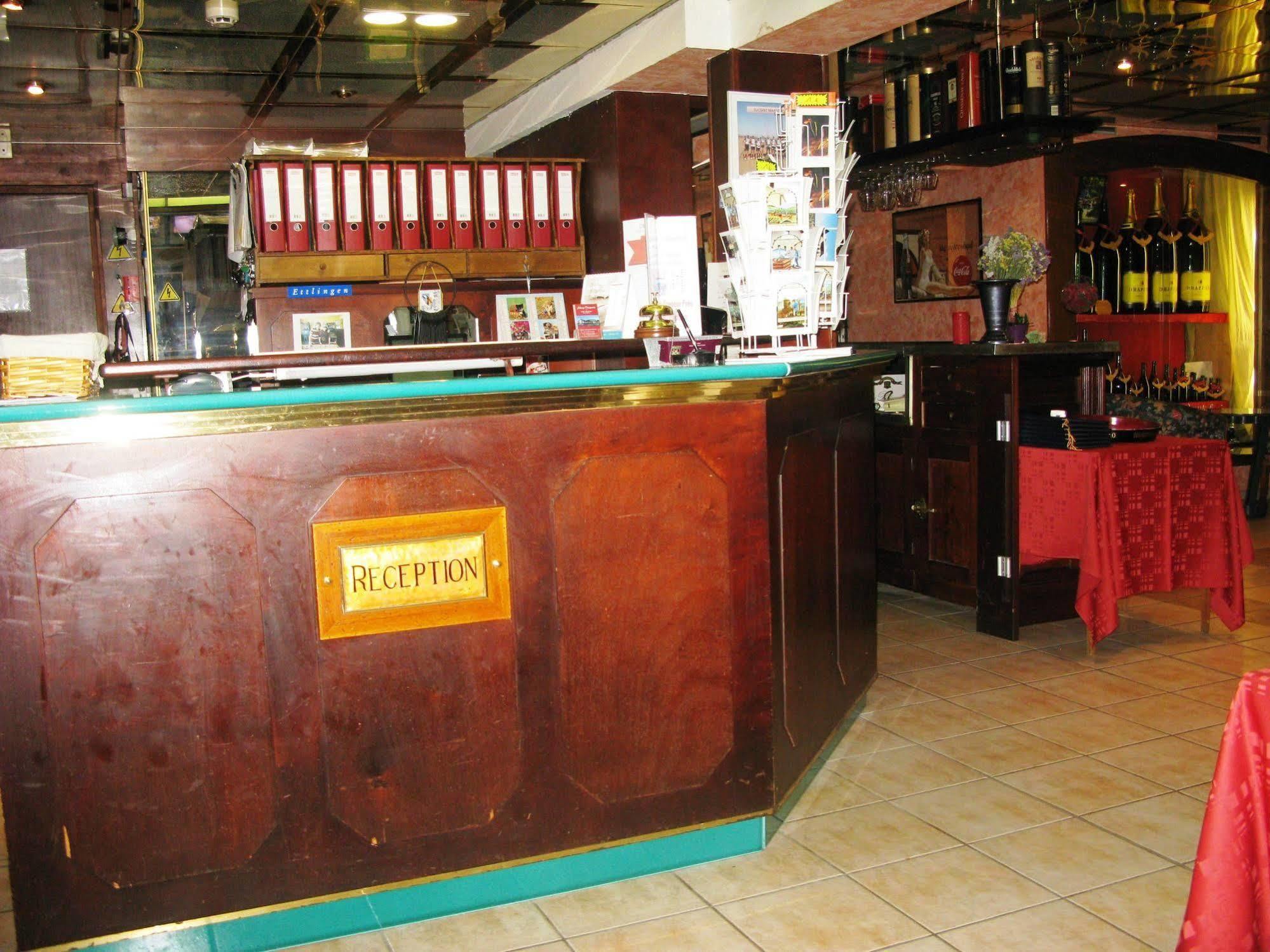 Auberge Champenoise Moussy  Kültér fotó